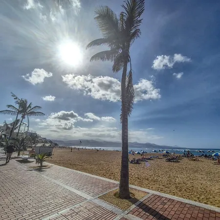 Holiday home Canteras Beachfront Views *